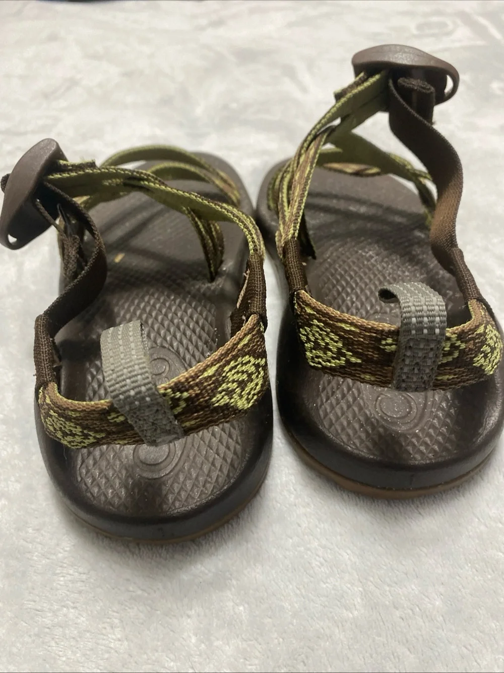 Chaco Kid’s  Brown & Green Ecotread Sandals Size 1